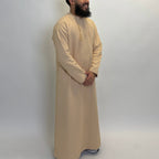 Tan Omani thobe