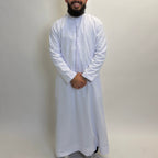 White Emirati thobe