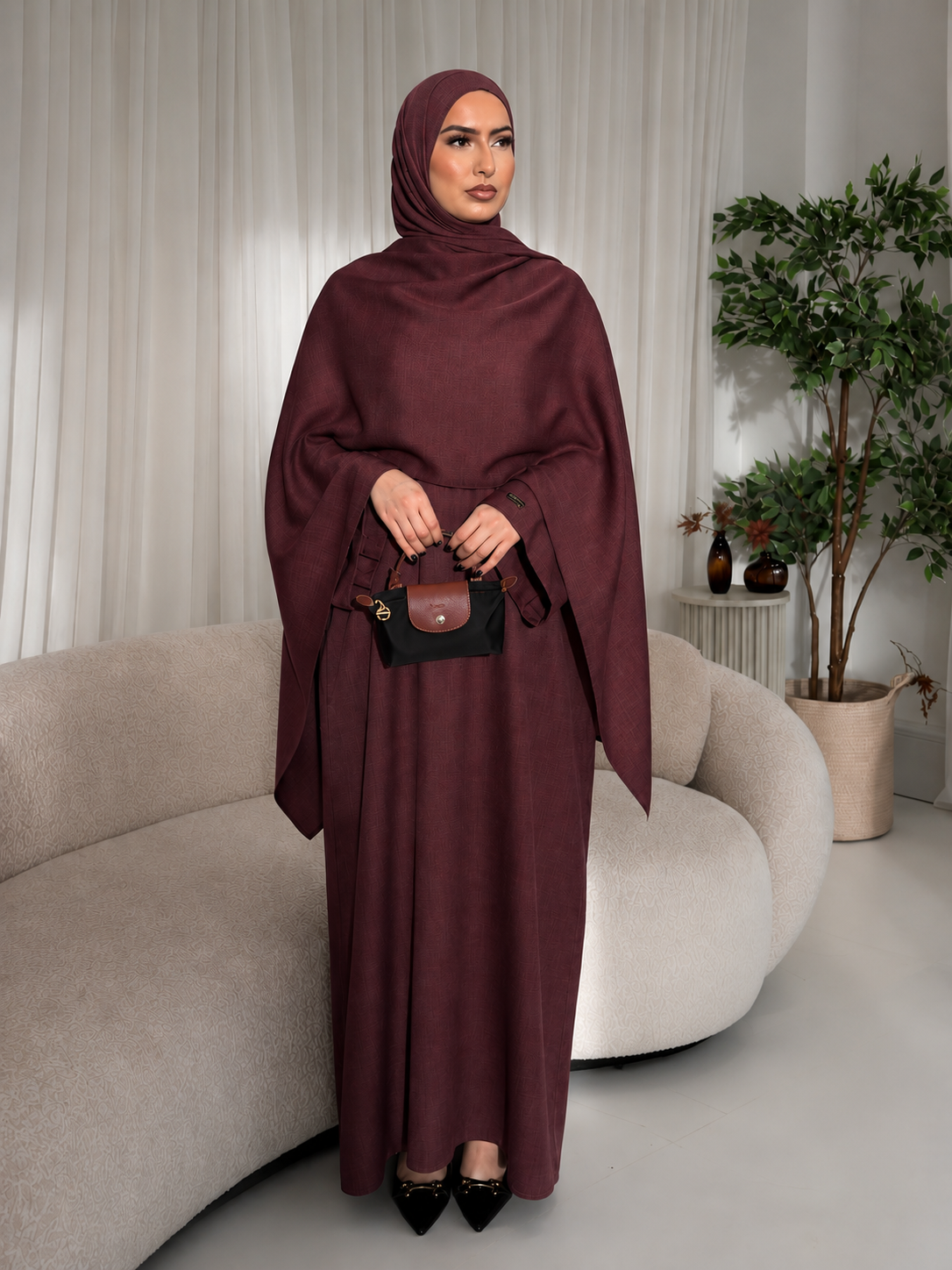 Ahmar Drape abaya