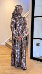 Ghuroob Abaya
